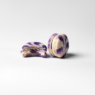 Blueberry Cheesecake Gluten-Free Macarons